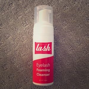 Amazing Lash Studio Foaming Cleanser